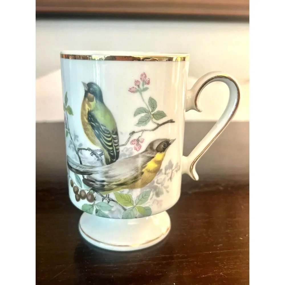 Set of 3 Royal Crown  Footed Bird Mugs | Vintage Cottagecore Cups - Picture 5 of 7